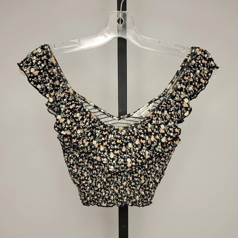 American Eagle  Soft & Sexy Smocked Crop Top